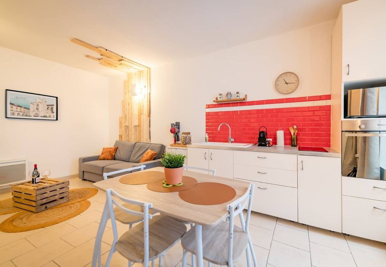Apartment in Auxerre - Joubert