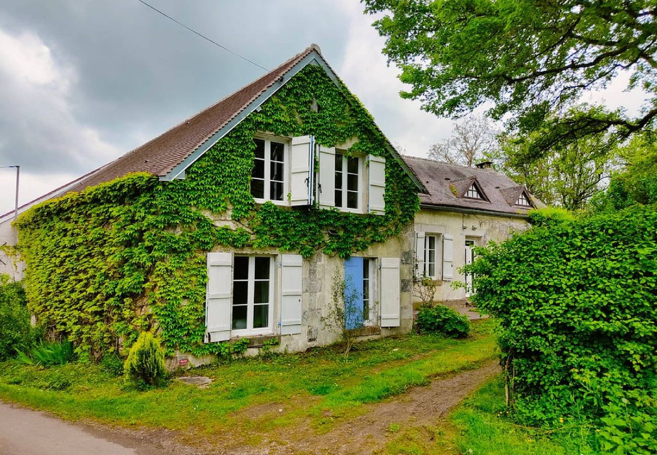 House in Ouanne - Chastenay - Séjour à Ouanne