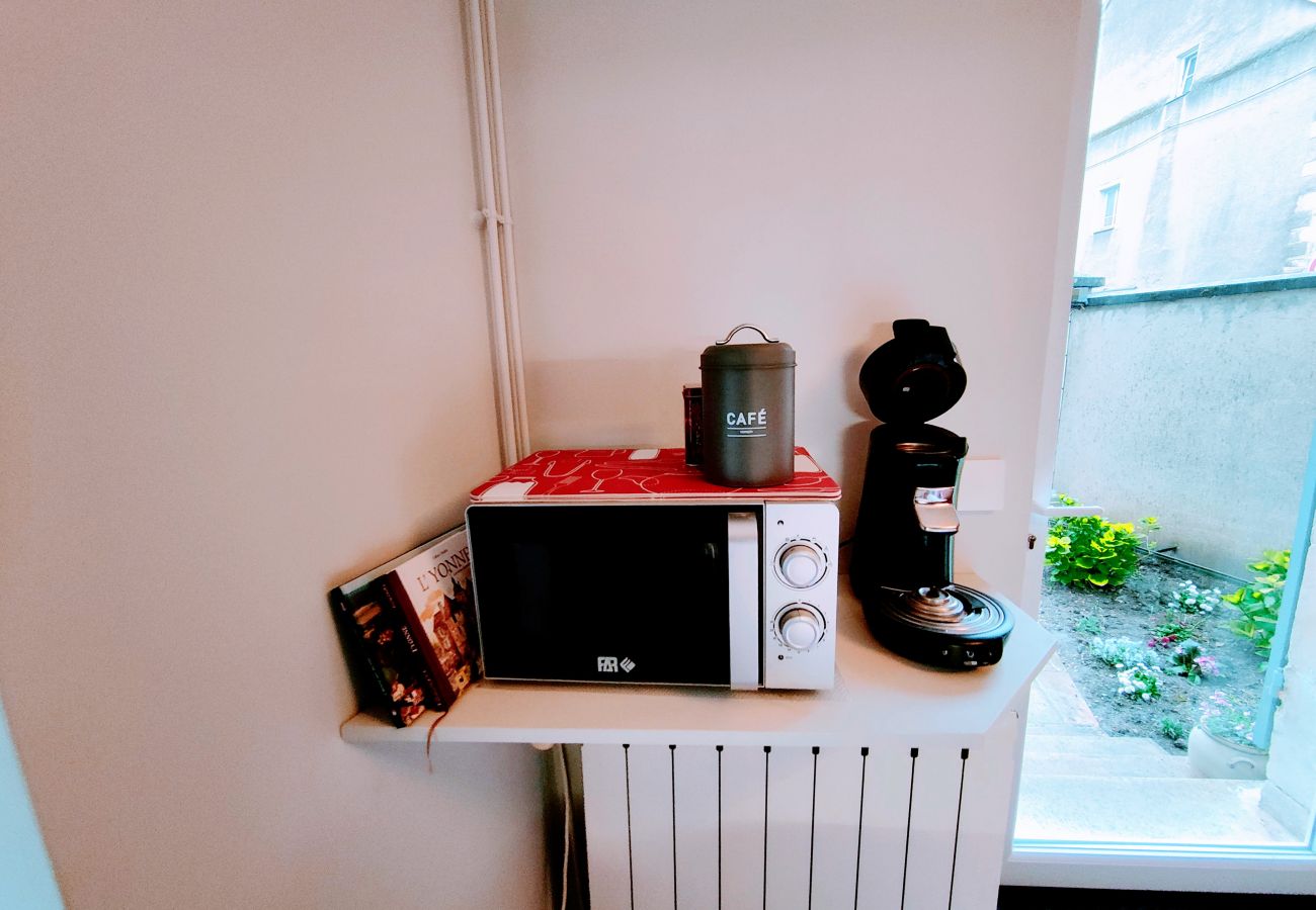Apartment in Auxerre - Chez Maméta - Séjour à Auxerre