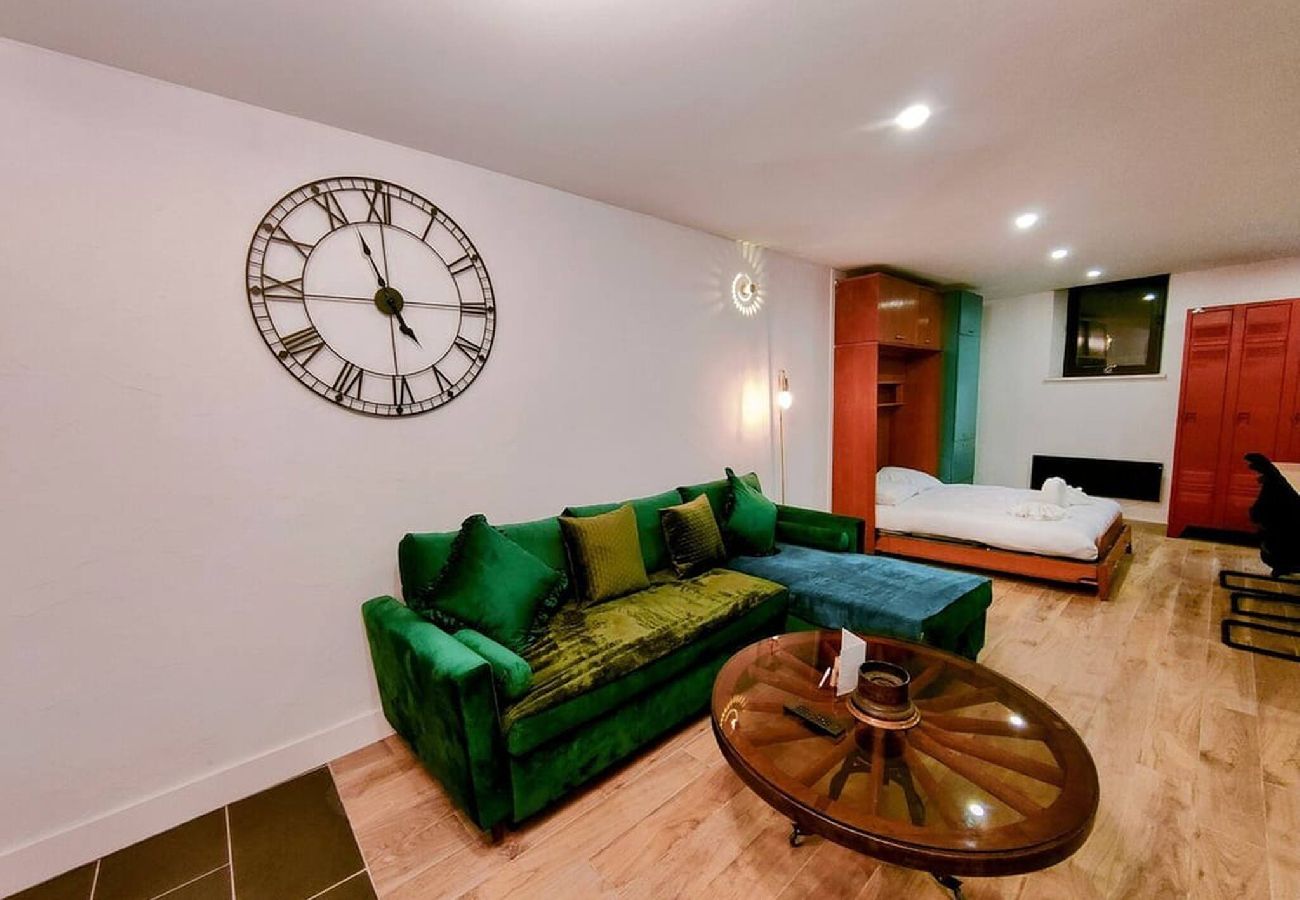 Studio in Auxerre - Milliaux - Séjour à Auxerre