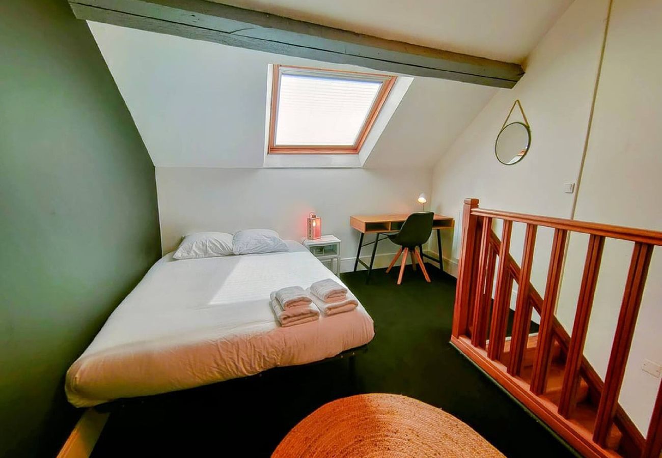 Apartment in Auxerre - Rêves & Bois - Séjour à Auxerre