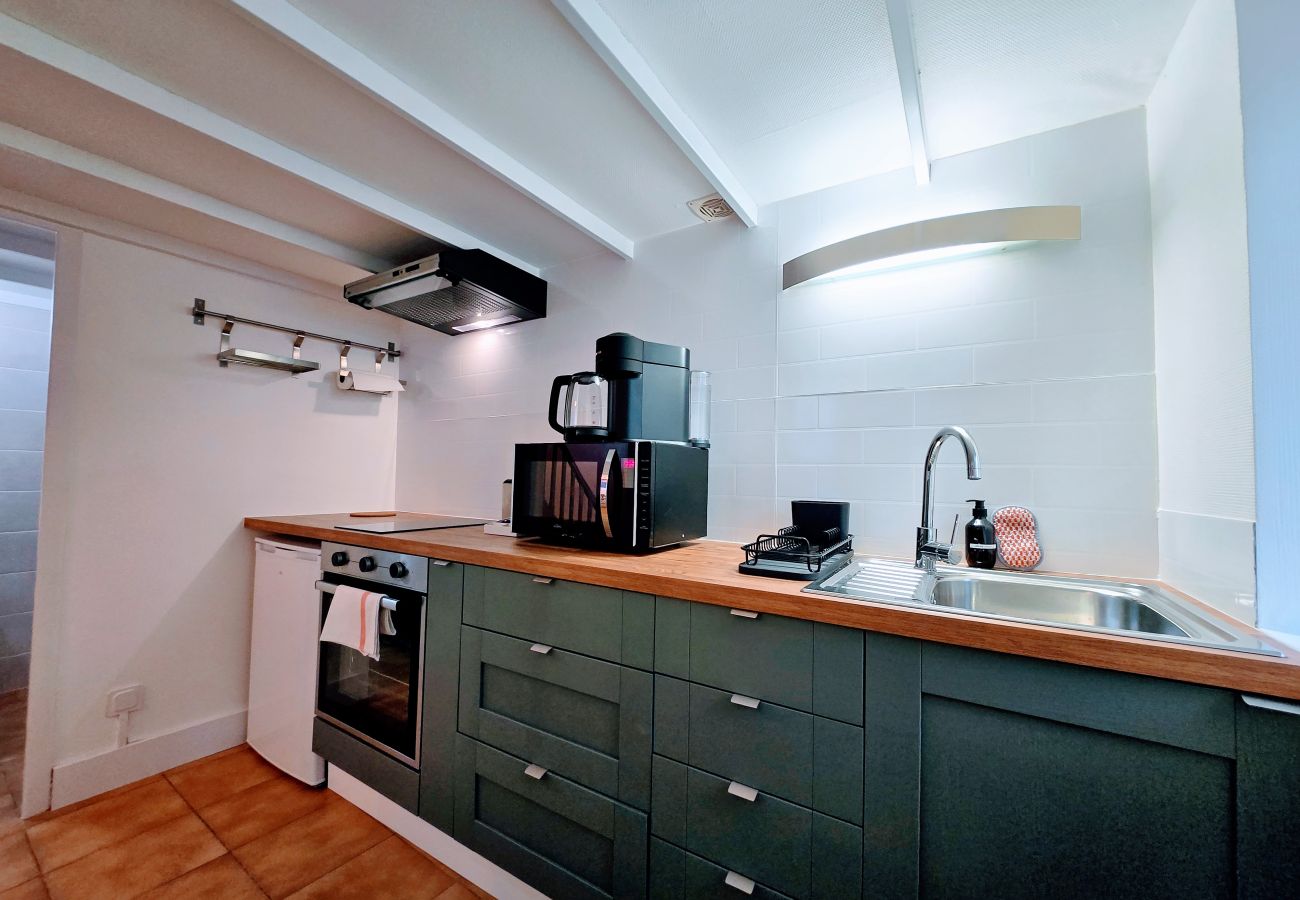 Apartment in Auxerre - Petit Icaunais - Séjour à Auxerre