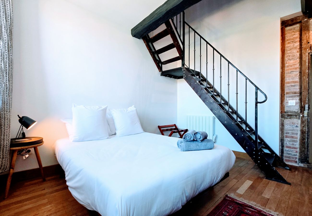 Apartment in Auxerre - La Marine - Séjour à Auxerre