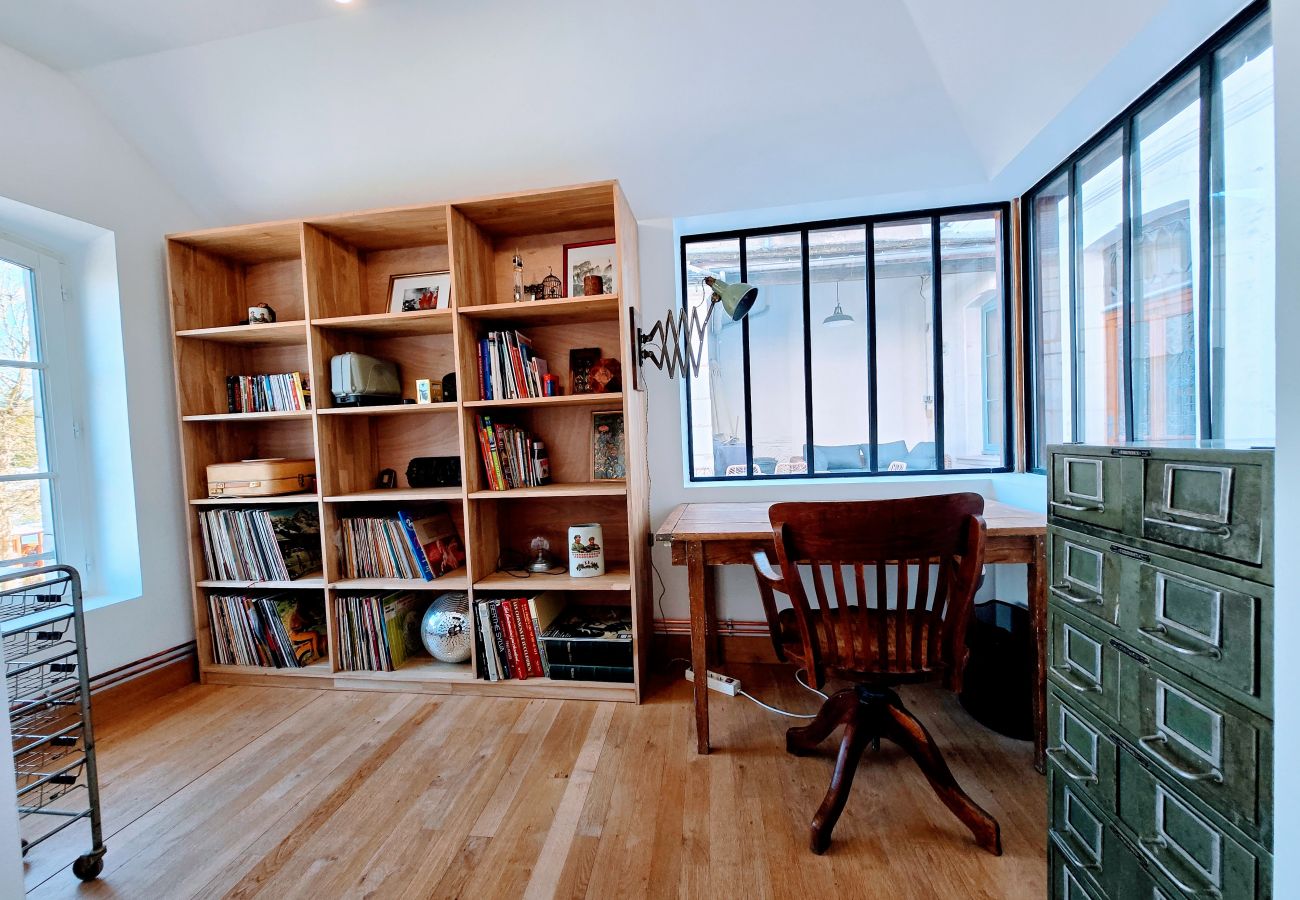 Apartment in Auxerre - La Marine - Séjour à Auxerre