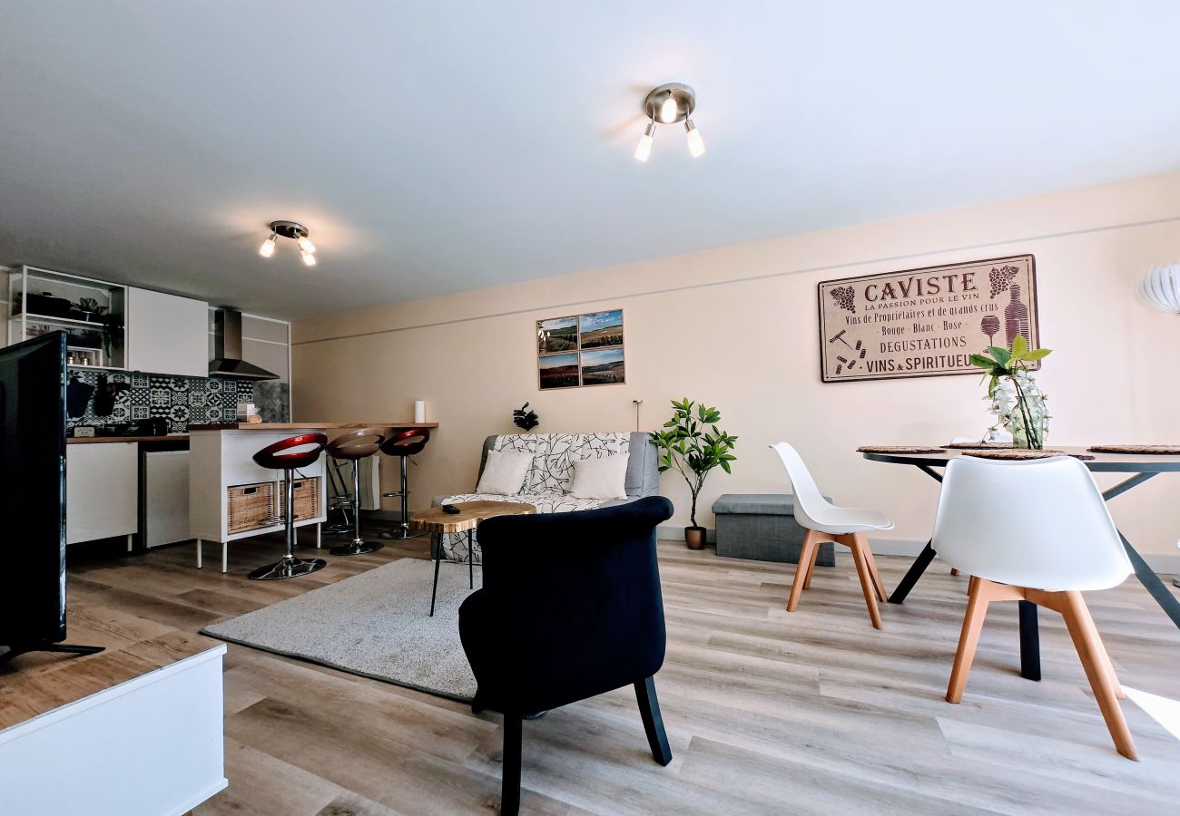Apartment in Chablis - Le Héron du Serein - Séjour à Chablis