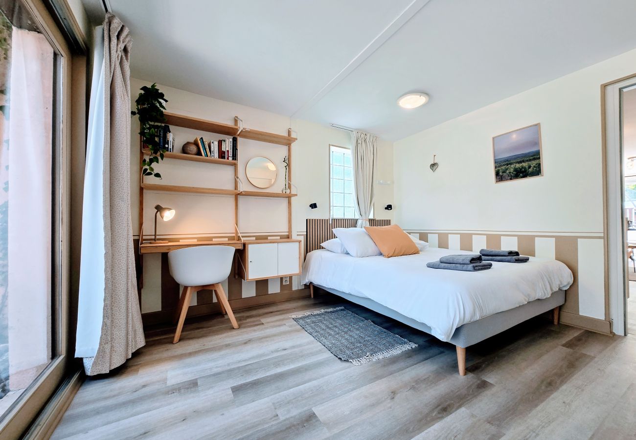 Apartment in Chablis - Le Héron du Serein - Séjour à Chablis