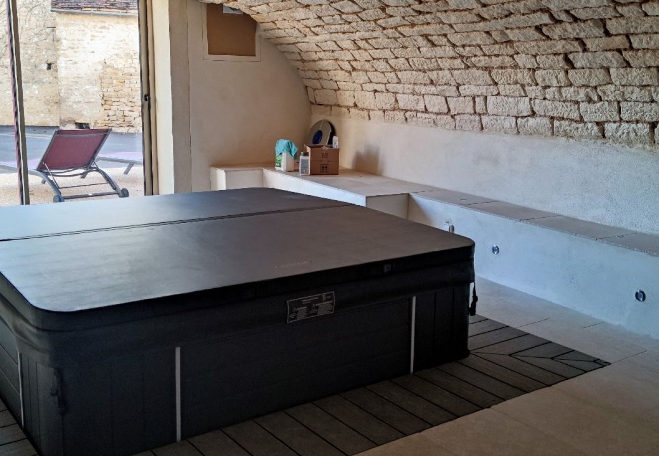 House in Chablis - Gîte De L'aeti