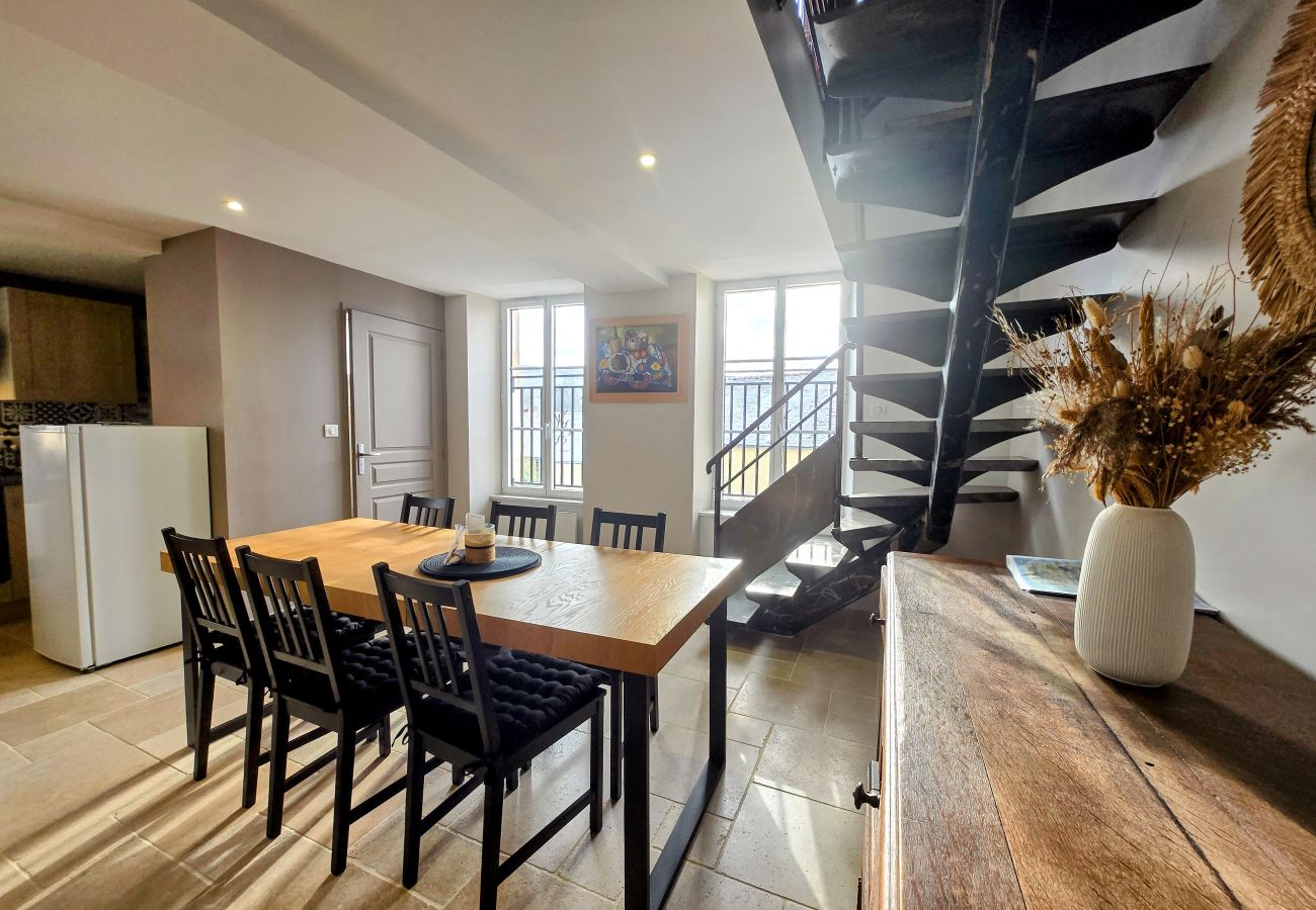 House in Chablis - Gite De L'Aeti - SPA prive - Piscine - Vignoble