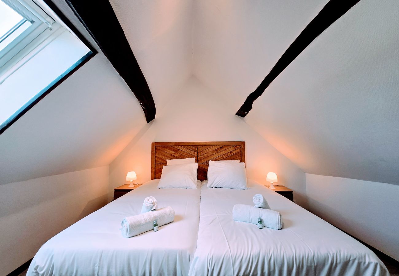 Apartment in Chablis - La Croix Duplex - Bail Partner