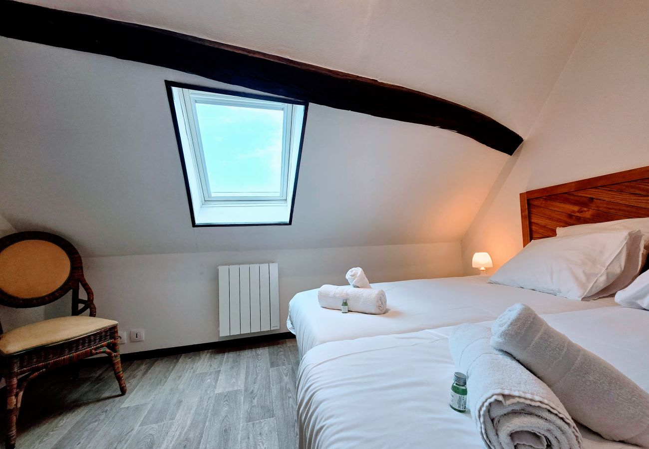 Apartment in Chablis - La Croix Duplex - Bail Partner