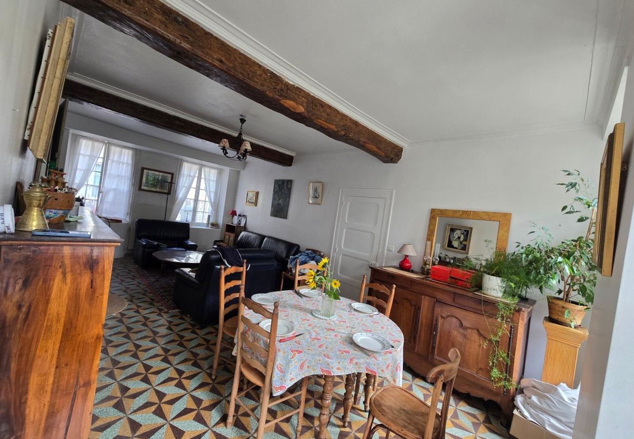 House in Auxerre - Le Jeu de Paume - Bail Partner