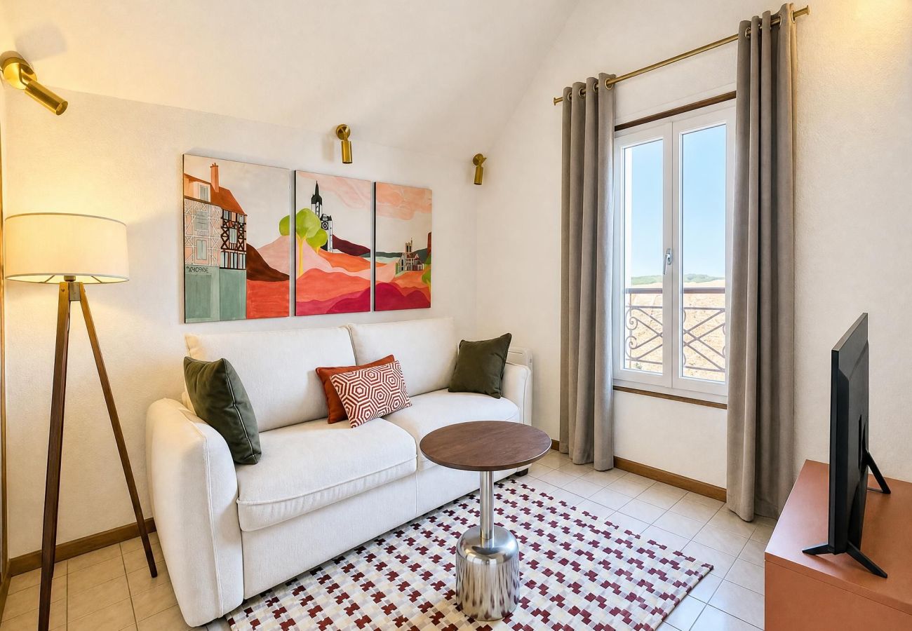 Apartment in Auxerre - Michelet - Studio mezzanine Auxerre - 4 pers