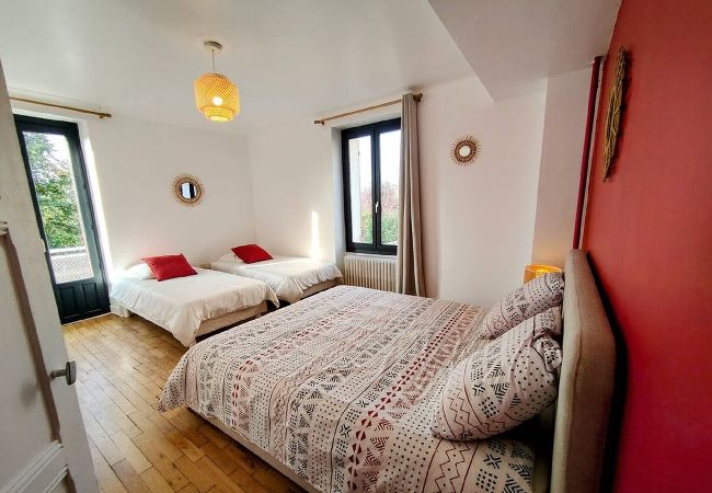 Appartement à Auxerre - Mare - Séjour à Auxerre Appartement à Auxerre - Mare - Séjour à Auxerre