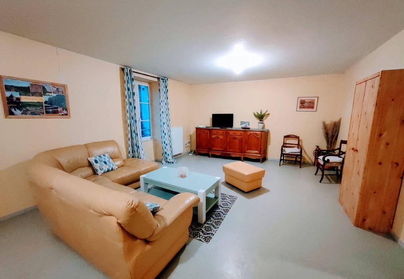 Appartement à Migé - Migéenne - Séjour à Migé