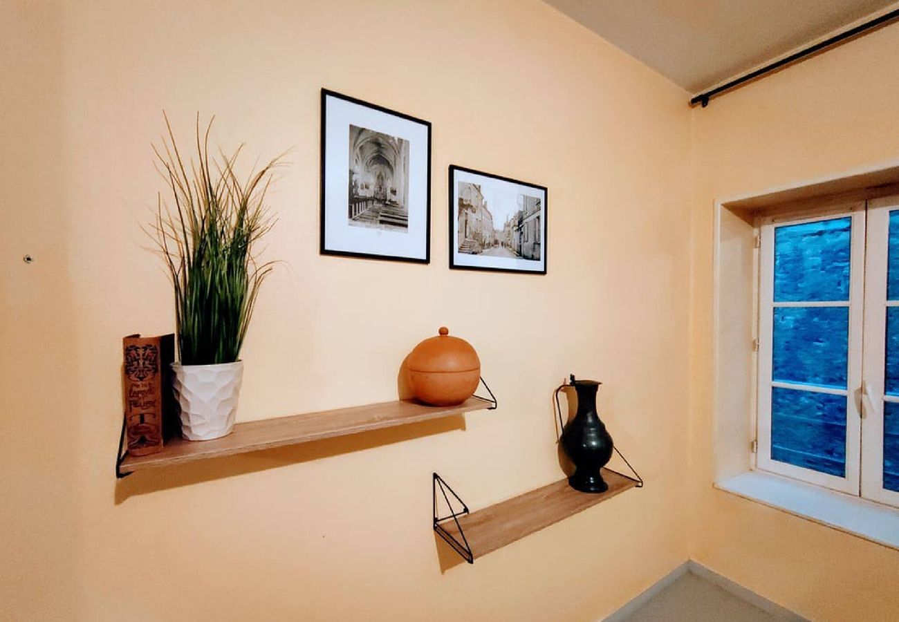 Appartement à Migé - Migéenne - Séjour à Migé