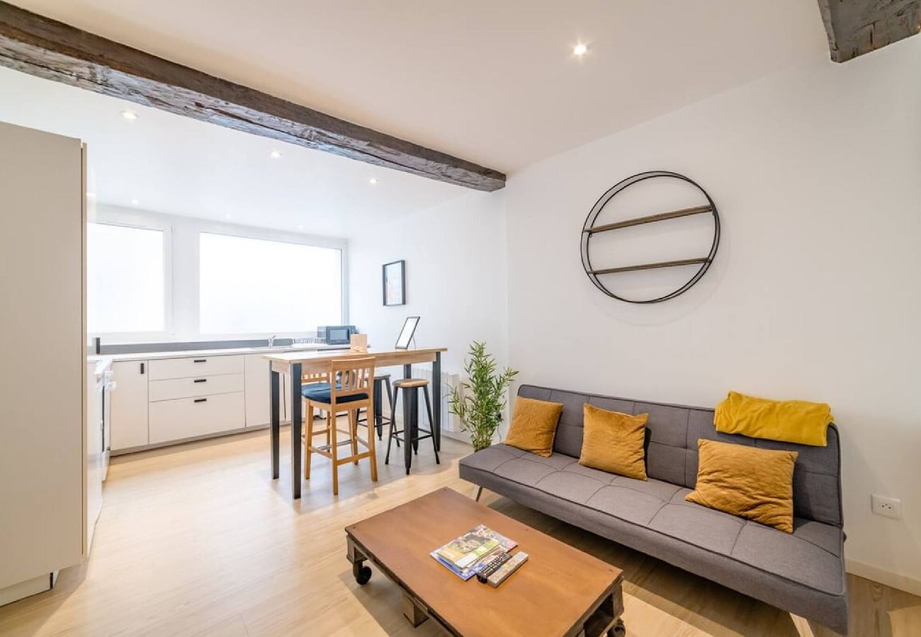 Maison à Auxerre - Biau - Séjour à Auxerre