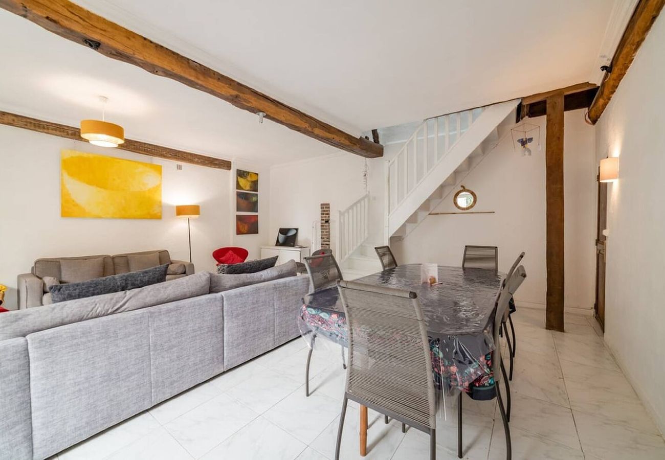 Maison à Auxerre - Saint Pèlerin - Séjour à Auxerre