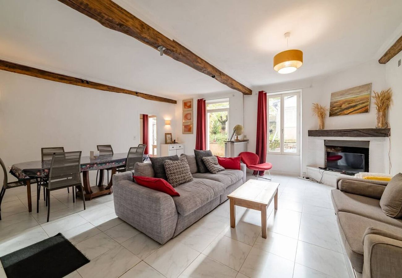 Maison à Auxerre - Saint Pèlerin - Séjour à Auxerre