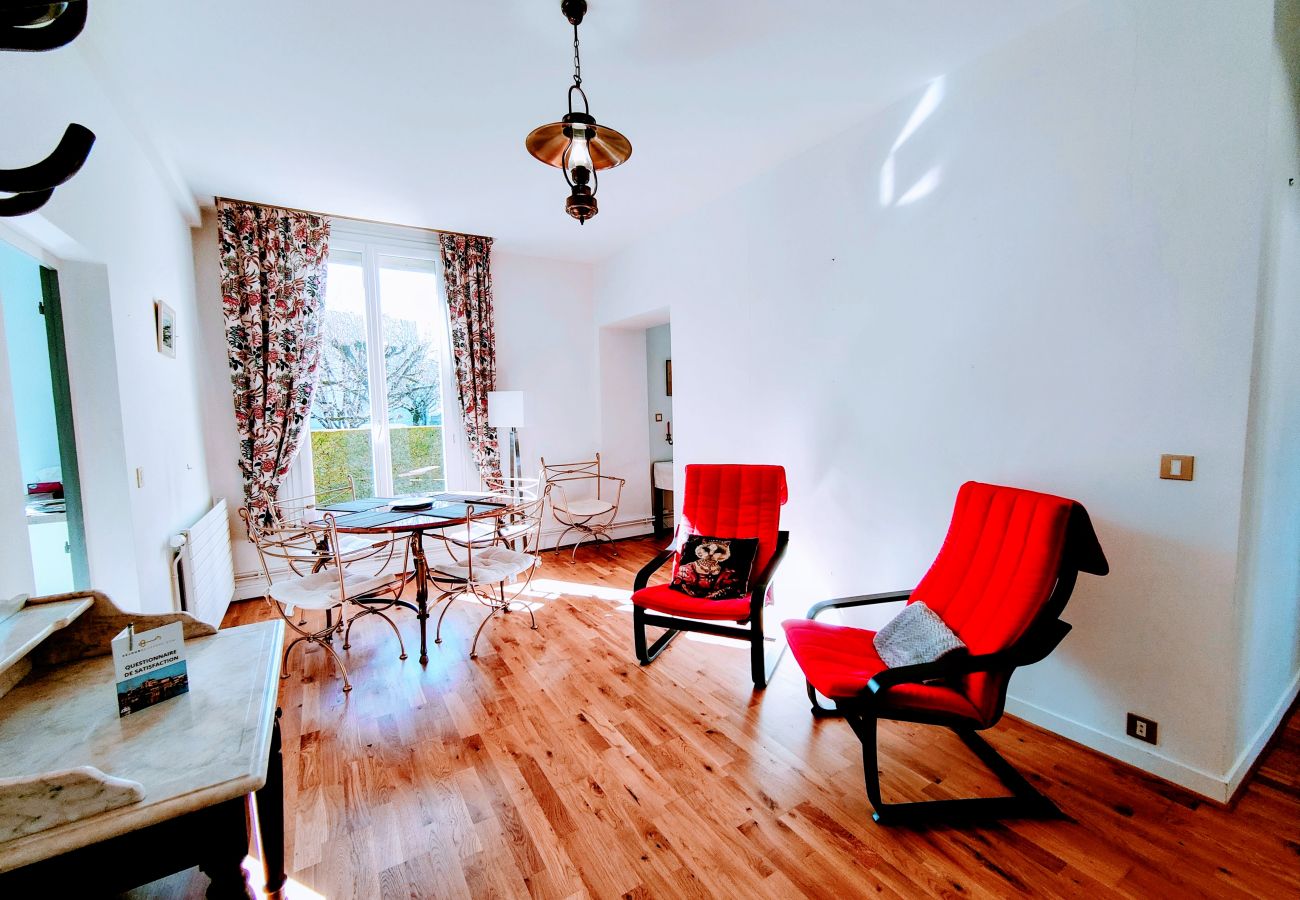 Appartement à Auxerre - J.Cocoon - Séjour à Auxerre