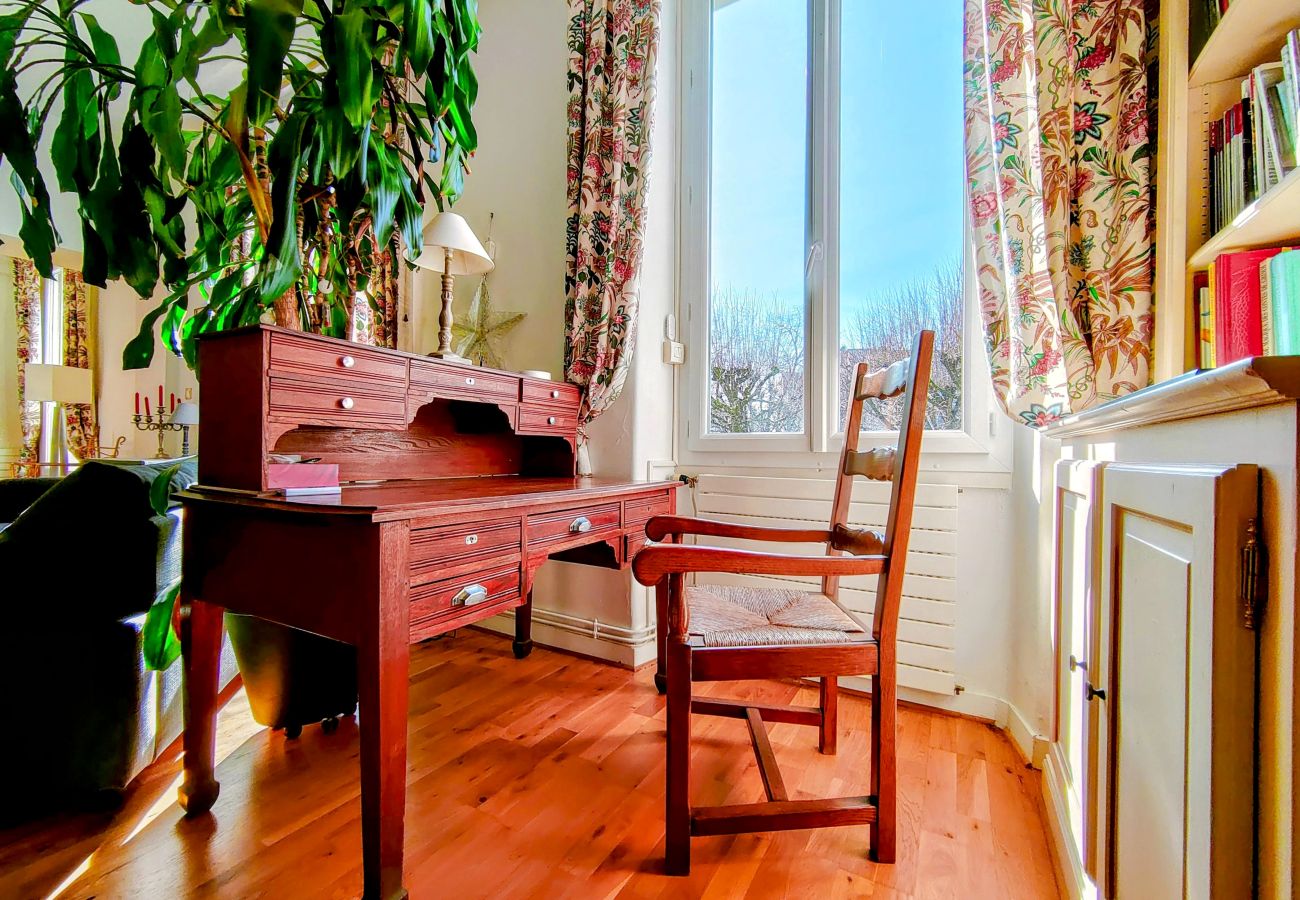 Appartement à Auxerre - J.Cocoon - Séjour à Auxerre