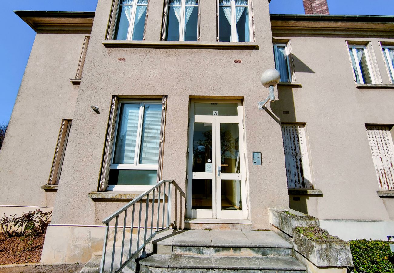 Appartement à Auxerre - J.Cocoon - Séjour à Auxerre