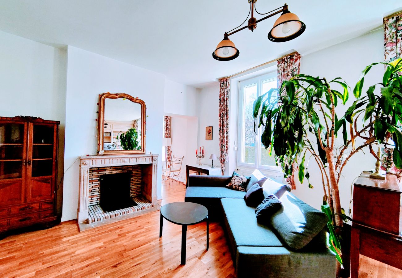 Appartement à Auxerre - J.Cocoon - Séjour à Auxerre
