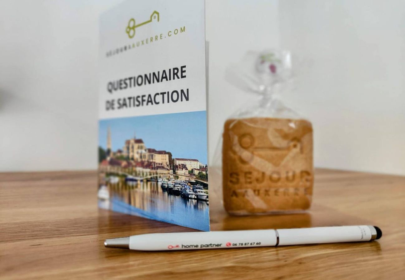 Appartement à Auxerre - Saint Germain - Séjour à Auxerre