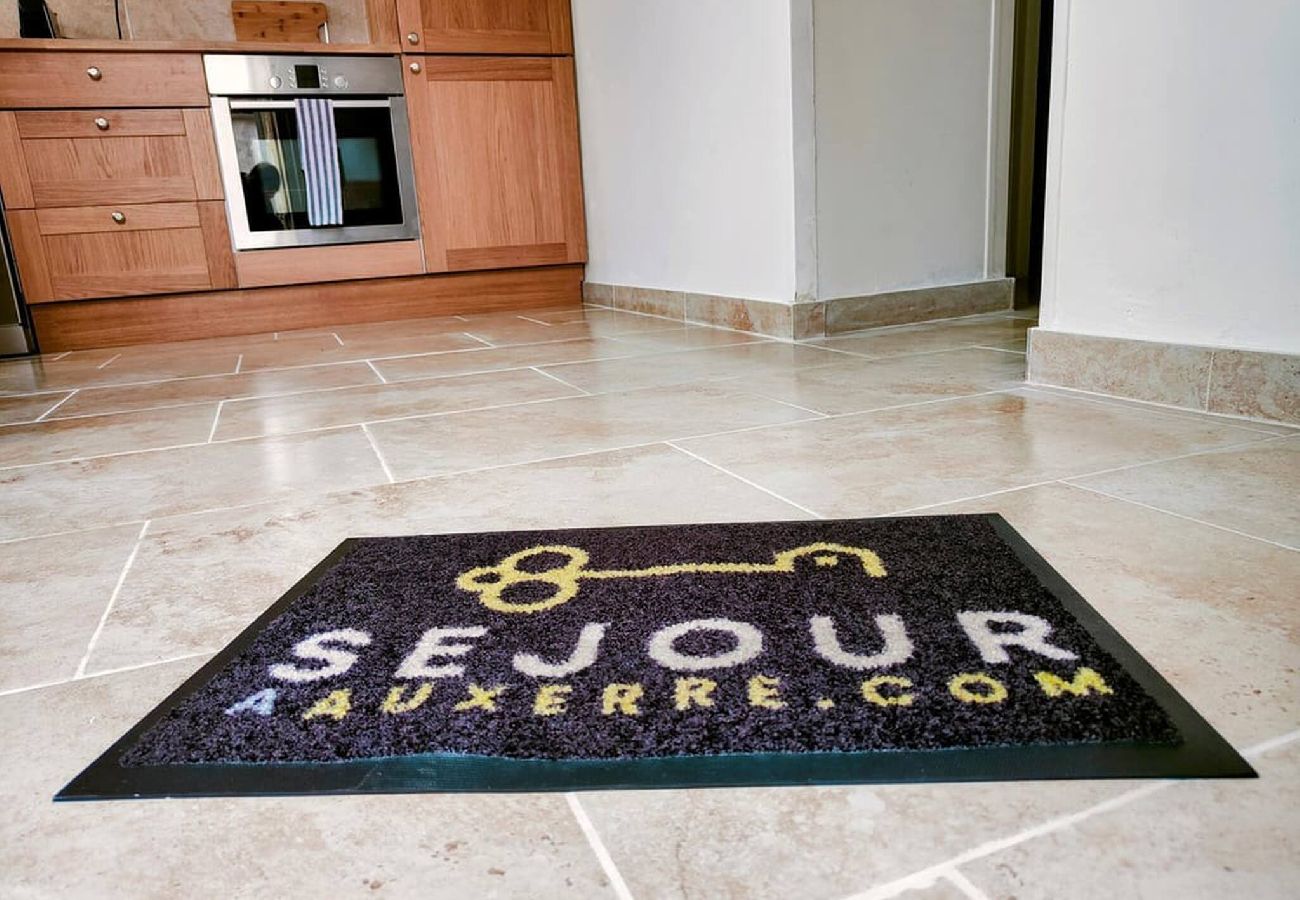 Appartement à Auxerre - Saint Germain - Séjour à Auxerre