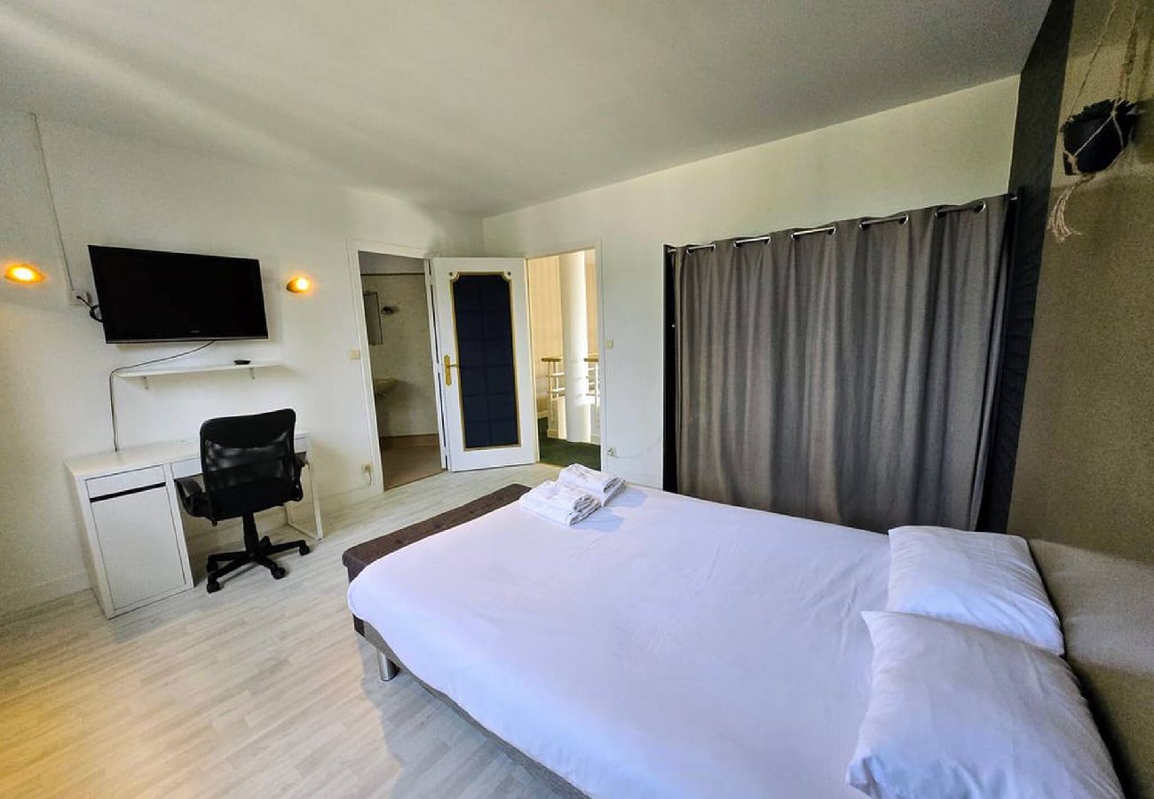 Villa à Venoy - Colombiers - Séjour à Venoy