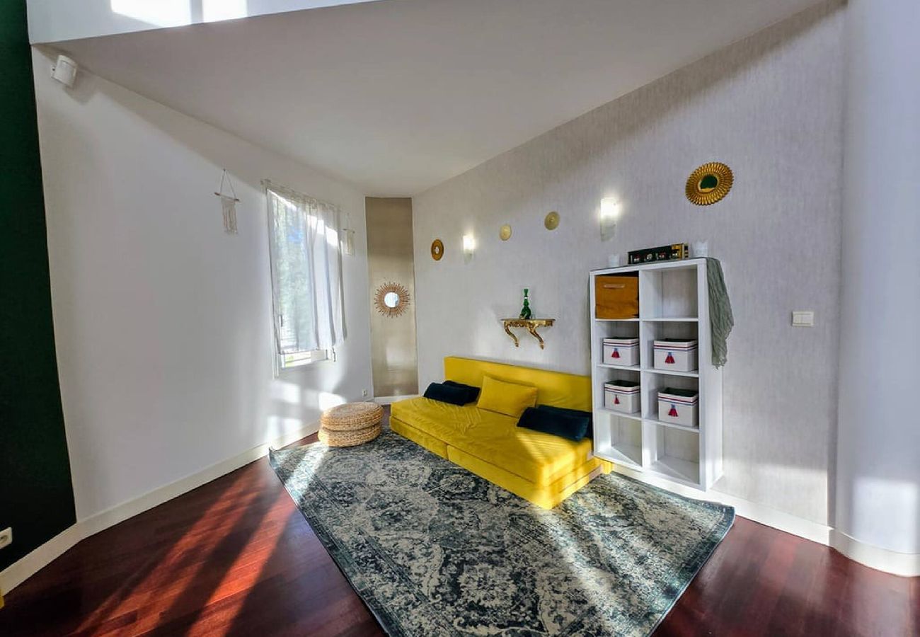 Villa à Venoy - Colombiers - Séjour à Venoy