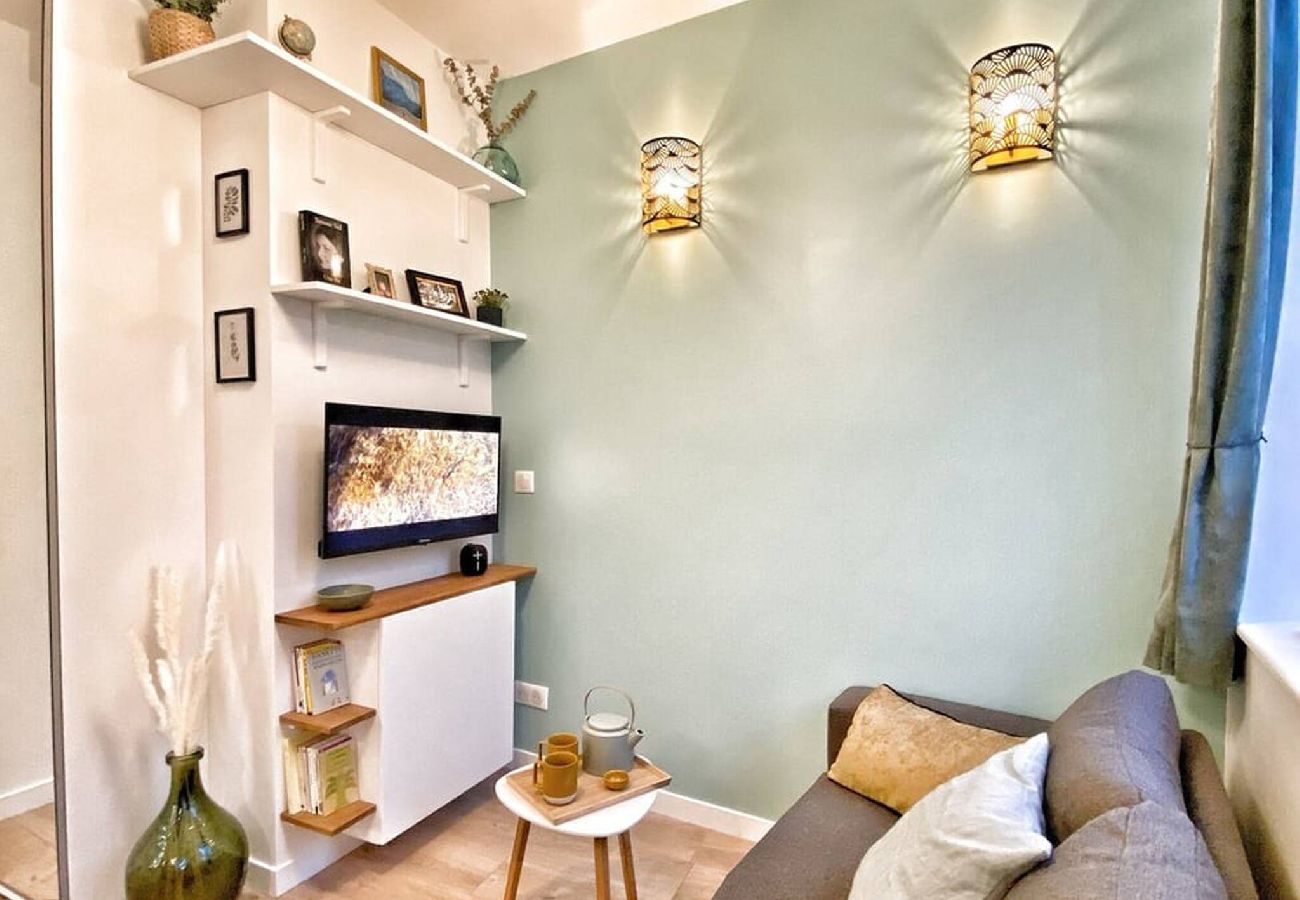 Appartement à Auxerre - L´Atelier des songes - Séjour à Auxerre