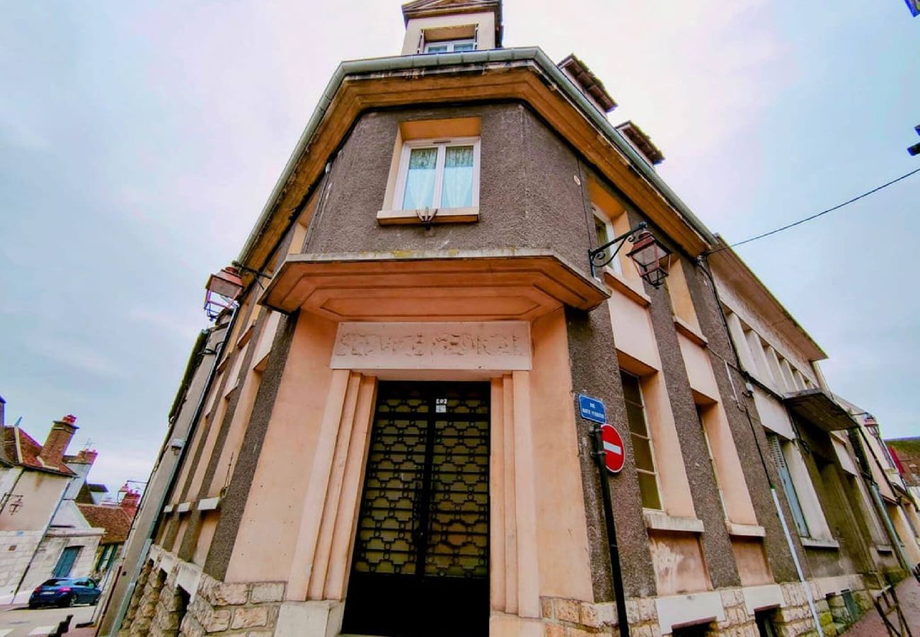 Studio à Auxerre - Toit & Bois Séjour