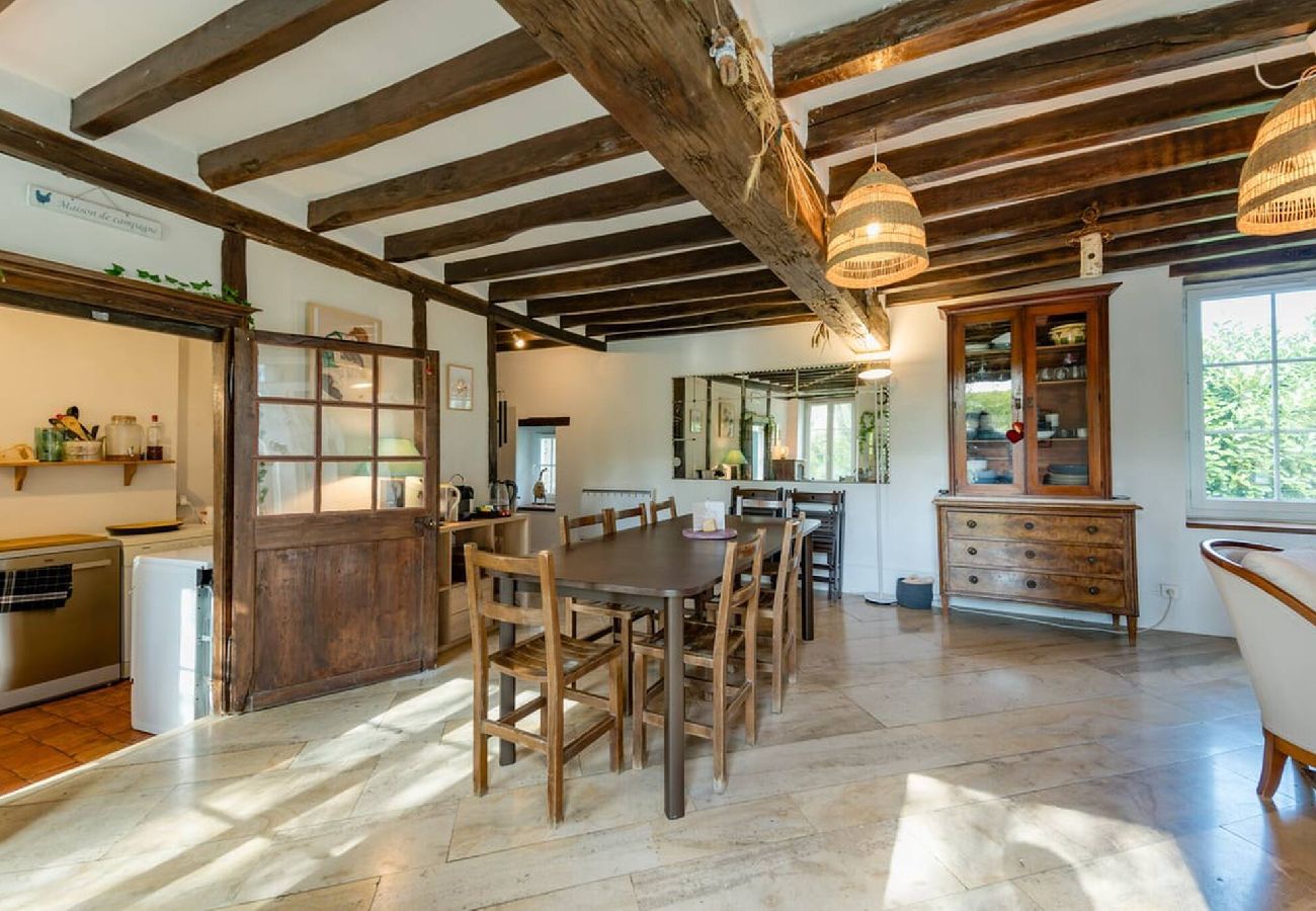 Maison à Ouanne - Chastenay - Séjour à Ouanne