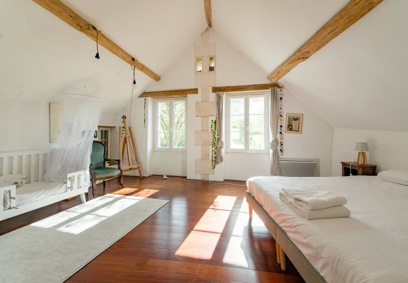 Maison à Ouanne - Chastenay - Séjour à Ouanne