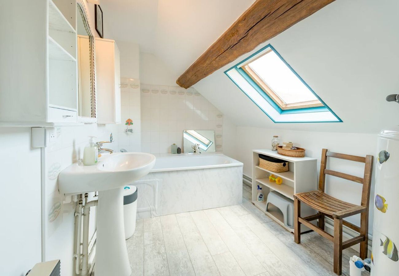 Maison à Ouanne - Chastenay - Séjour à Ouanne