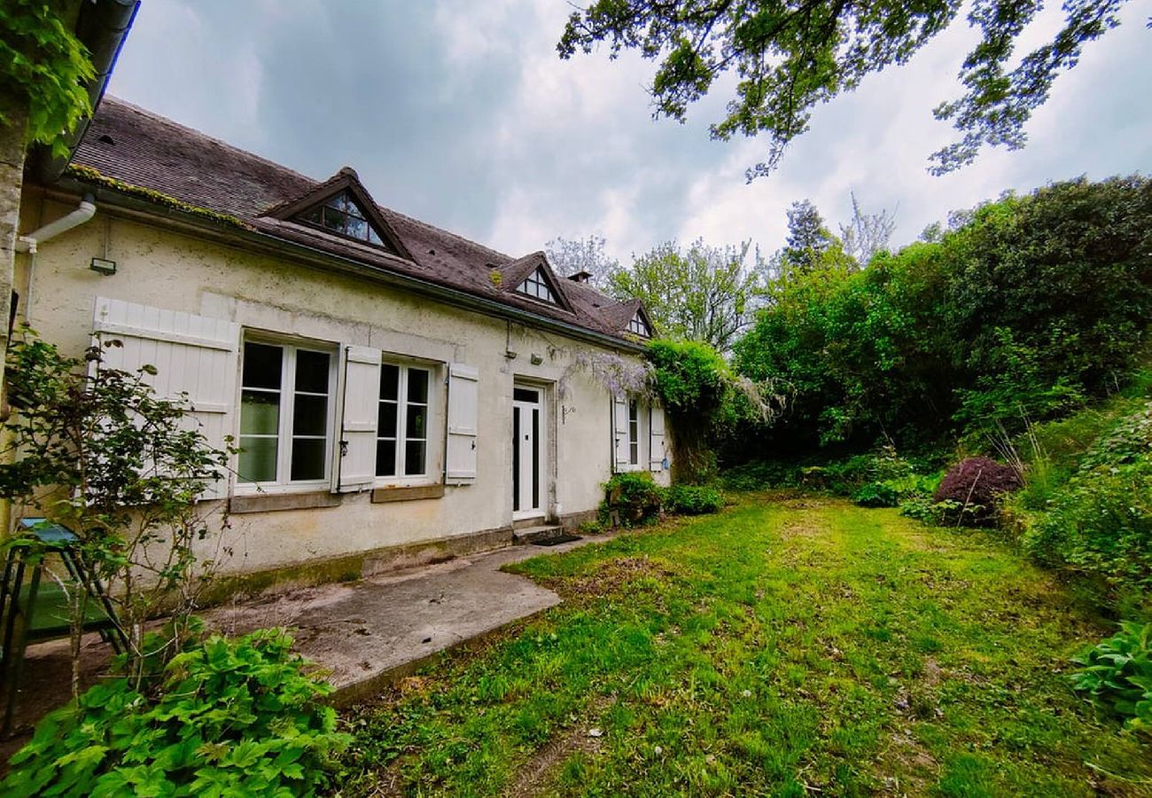 Maison à Ouanne - Chastenay - Séjour à Ouanne