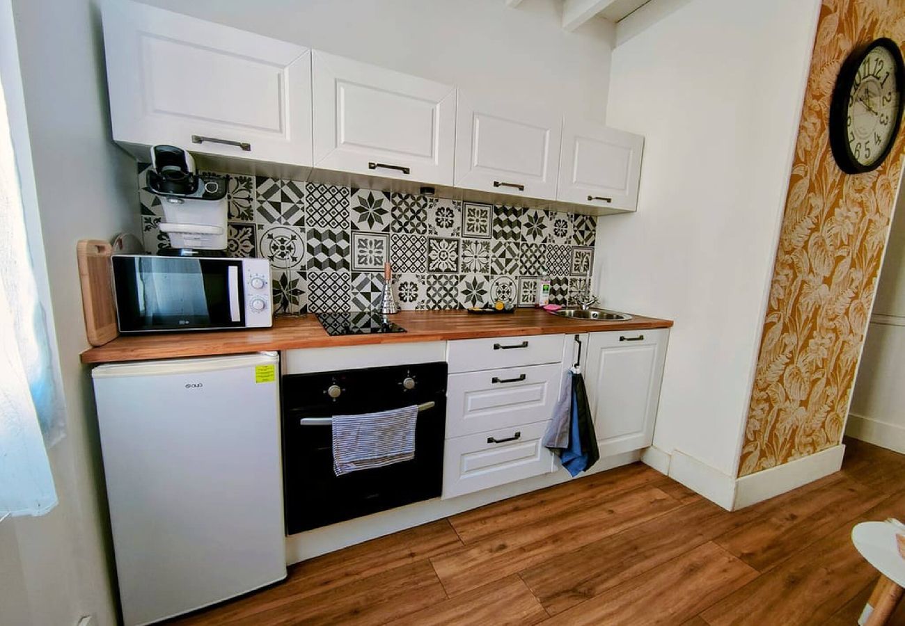 Appartement à Auxerre - Rêves & Bois - Séjour à Auxerre