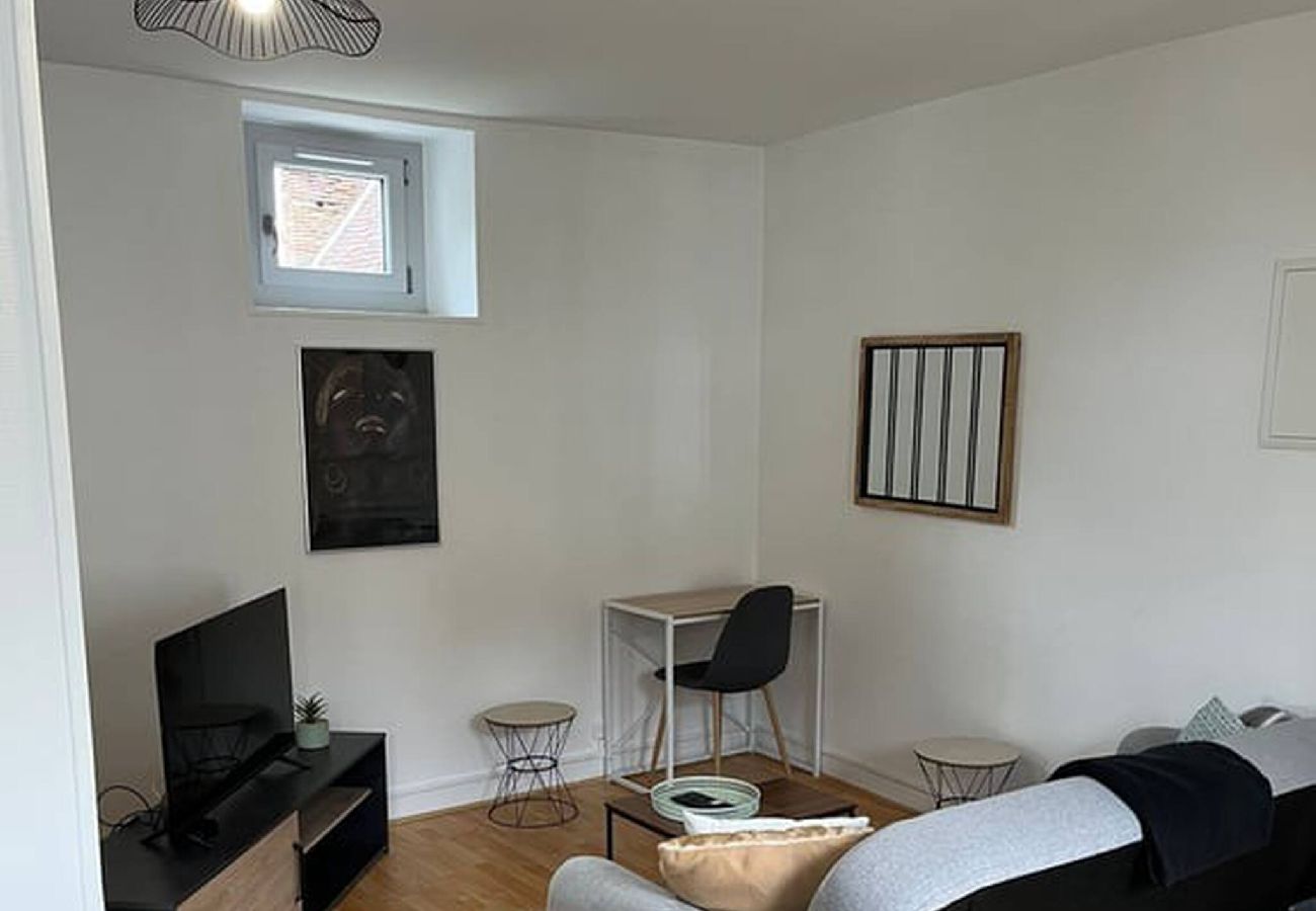 Appartement à Auxerre - La Fortification - Séjour à Auxerre