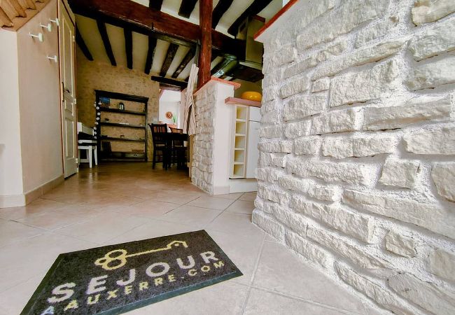Maison à Migé - La Petite Fontaine- Séjour à Migé Maison à Migé - La Petite Fontaine- Séjour à Migé