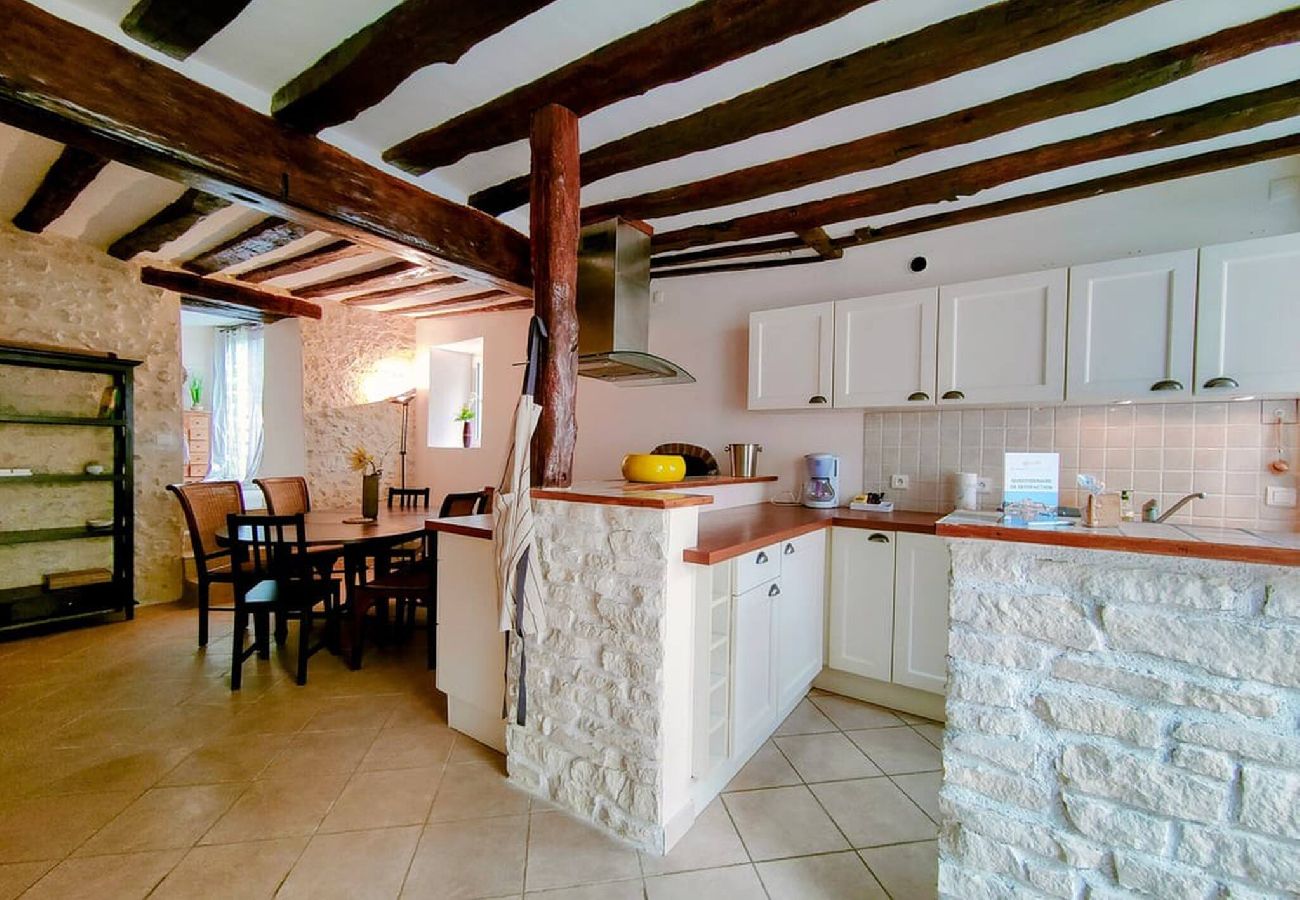 Maison à Migé - La Petite Fontaine- Séjour à Migé