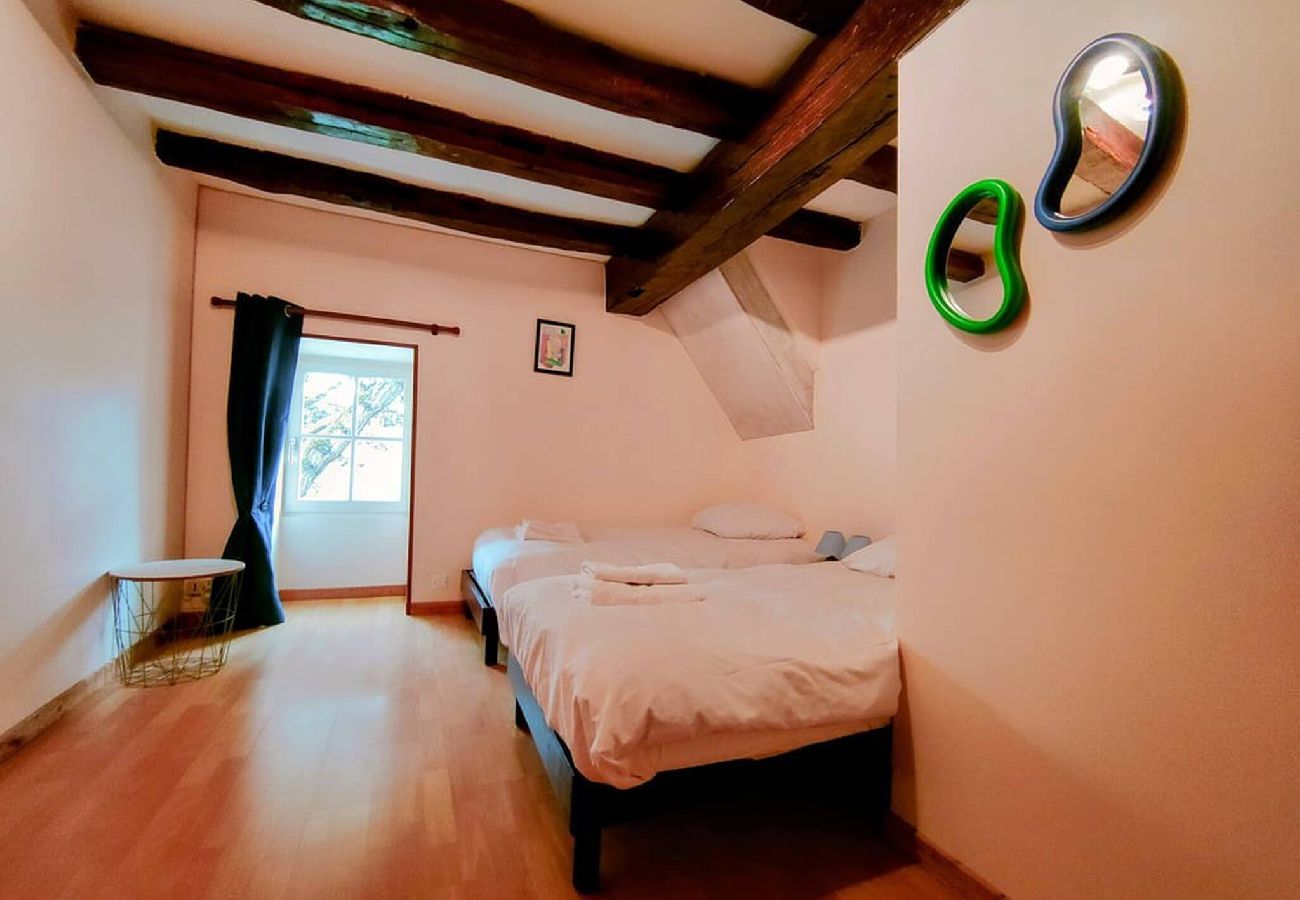 Maison à Migé - La Petite Fontaine- Séjour à Migé