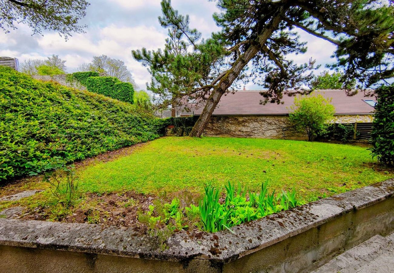 Maison à Migé - La Petite Fontaine- Séjour à Migé