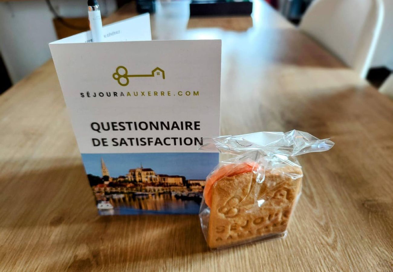 Appartement à Auxerre - Saint Pierre - Séjour à Auxerre