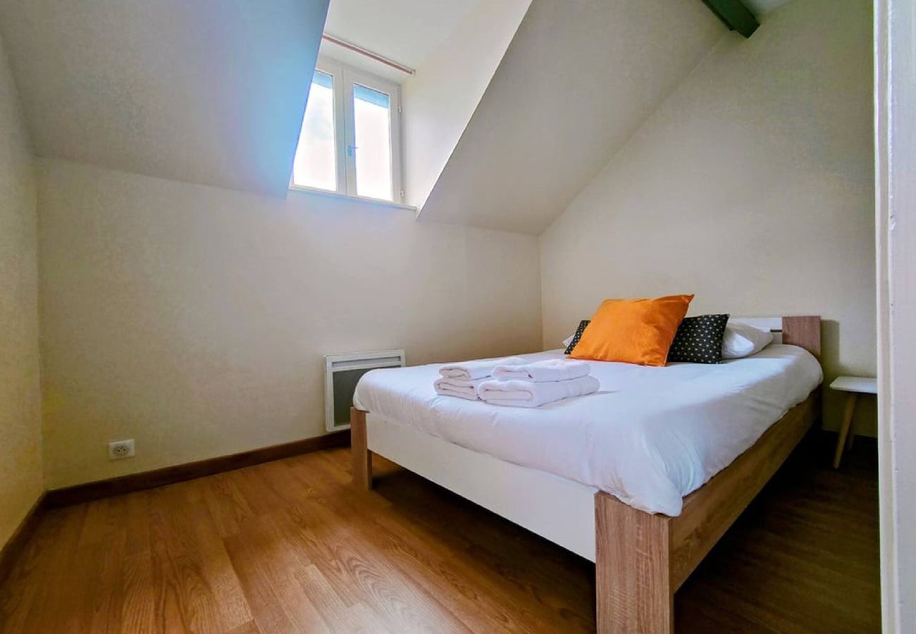 Appartement à Auxerre - Perrière - Séjour à Auxerre