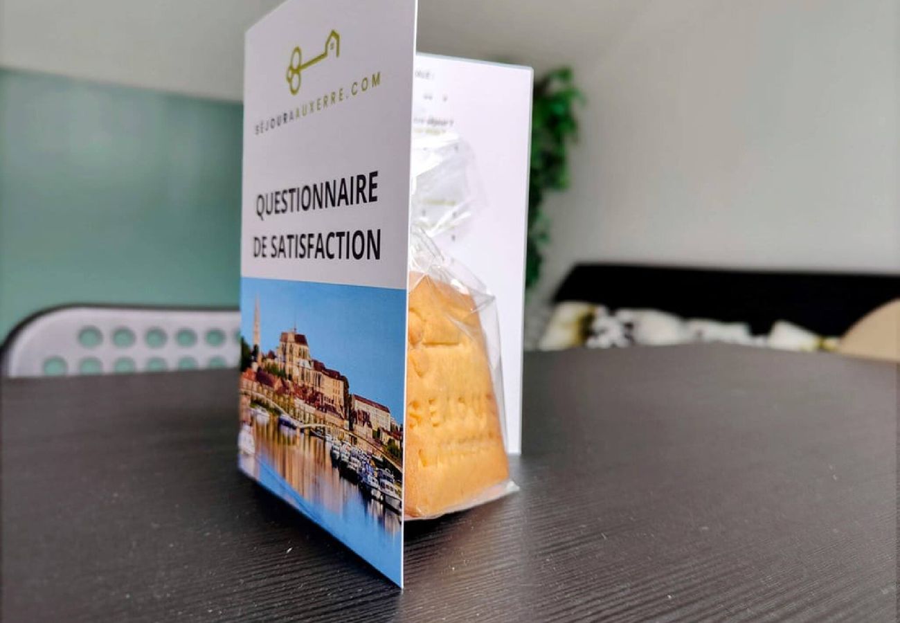 Appartement à Auxerre - Perrière - Séjour à Auxerre