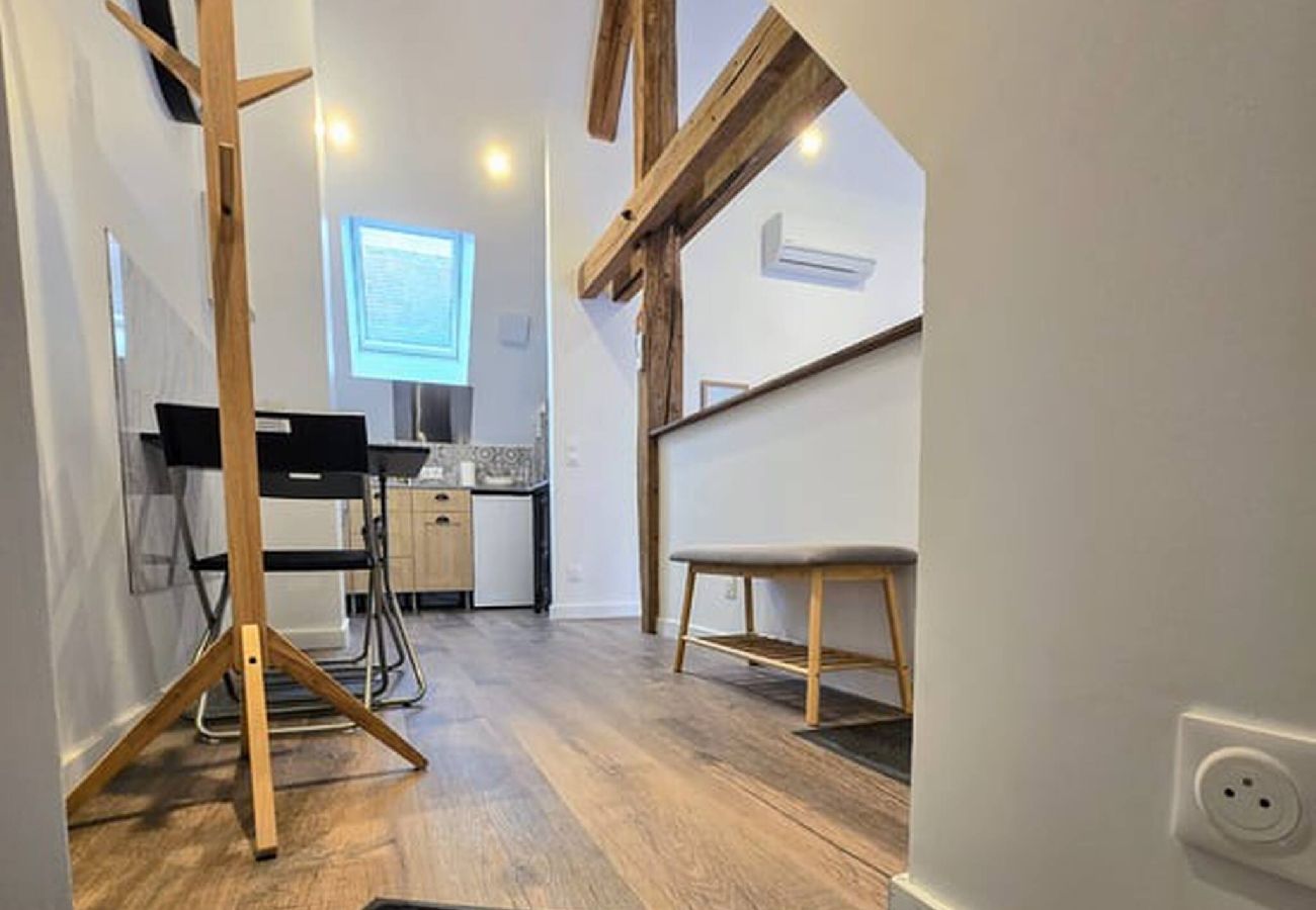 Studio à Auxerre - Robillard 5 - Séjour à Auxerre
