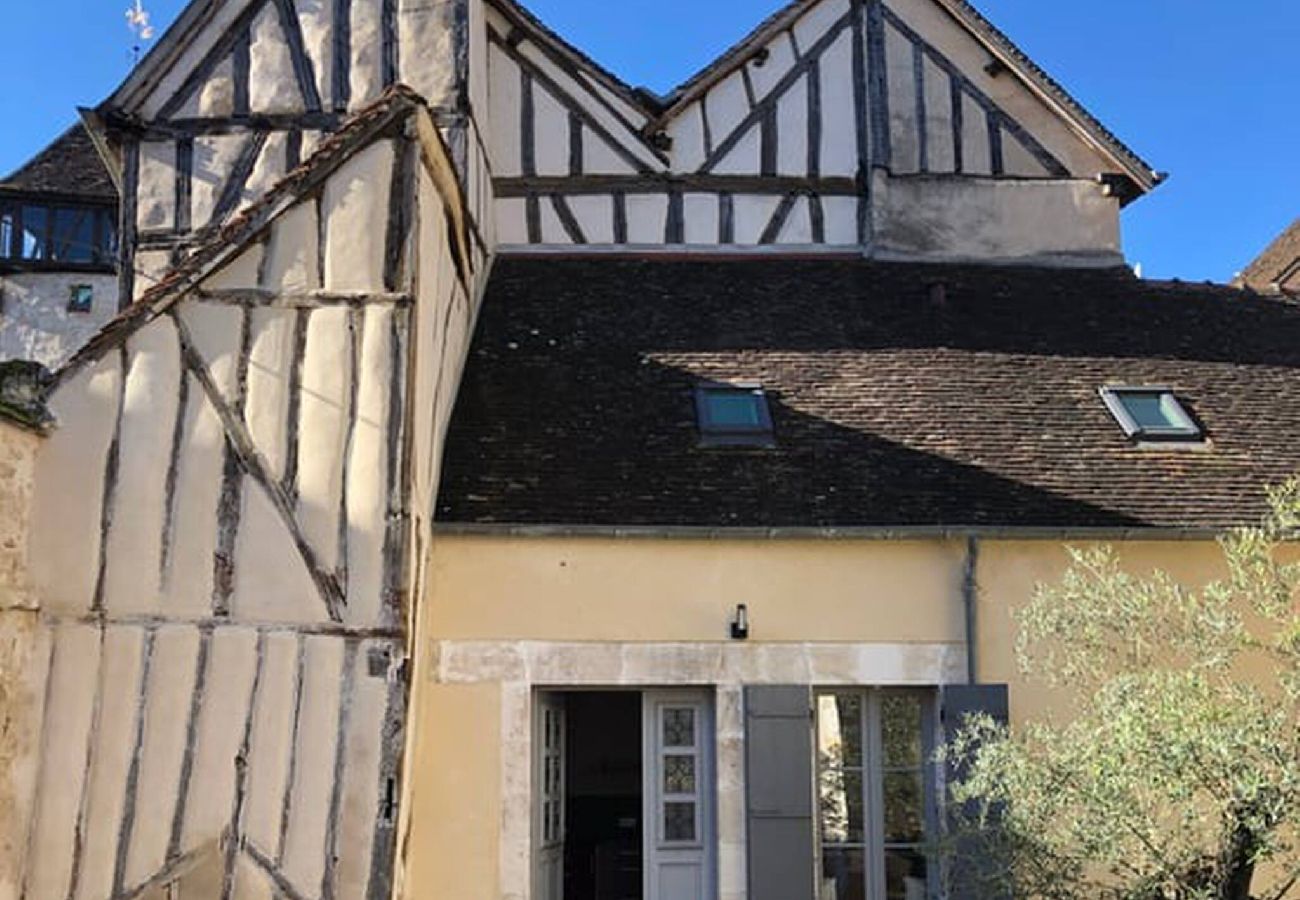 Maison à Auxerre - Terra Cotta - Séjour à Auxerre