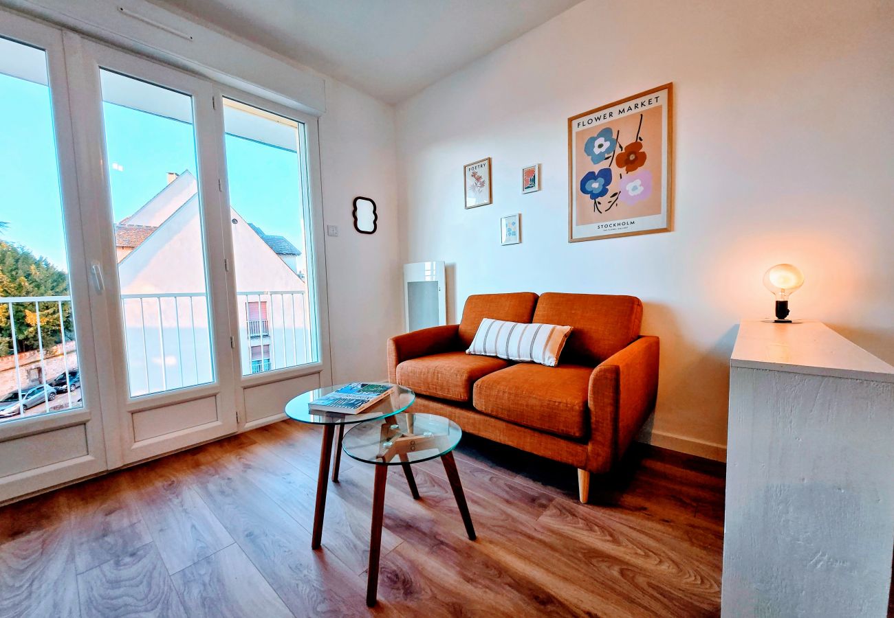Studio à Auxerre - Bourneil - Séjour à Auxerre