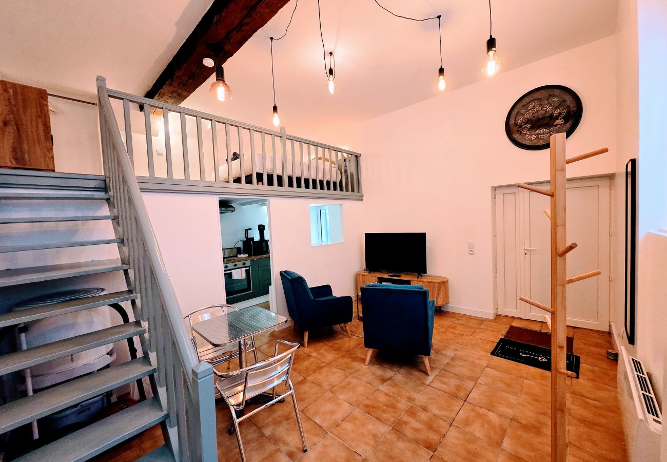 Appartement à Auxerre - Petit Icaunais - Séjour à Auxerre