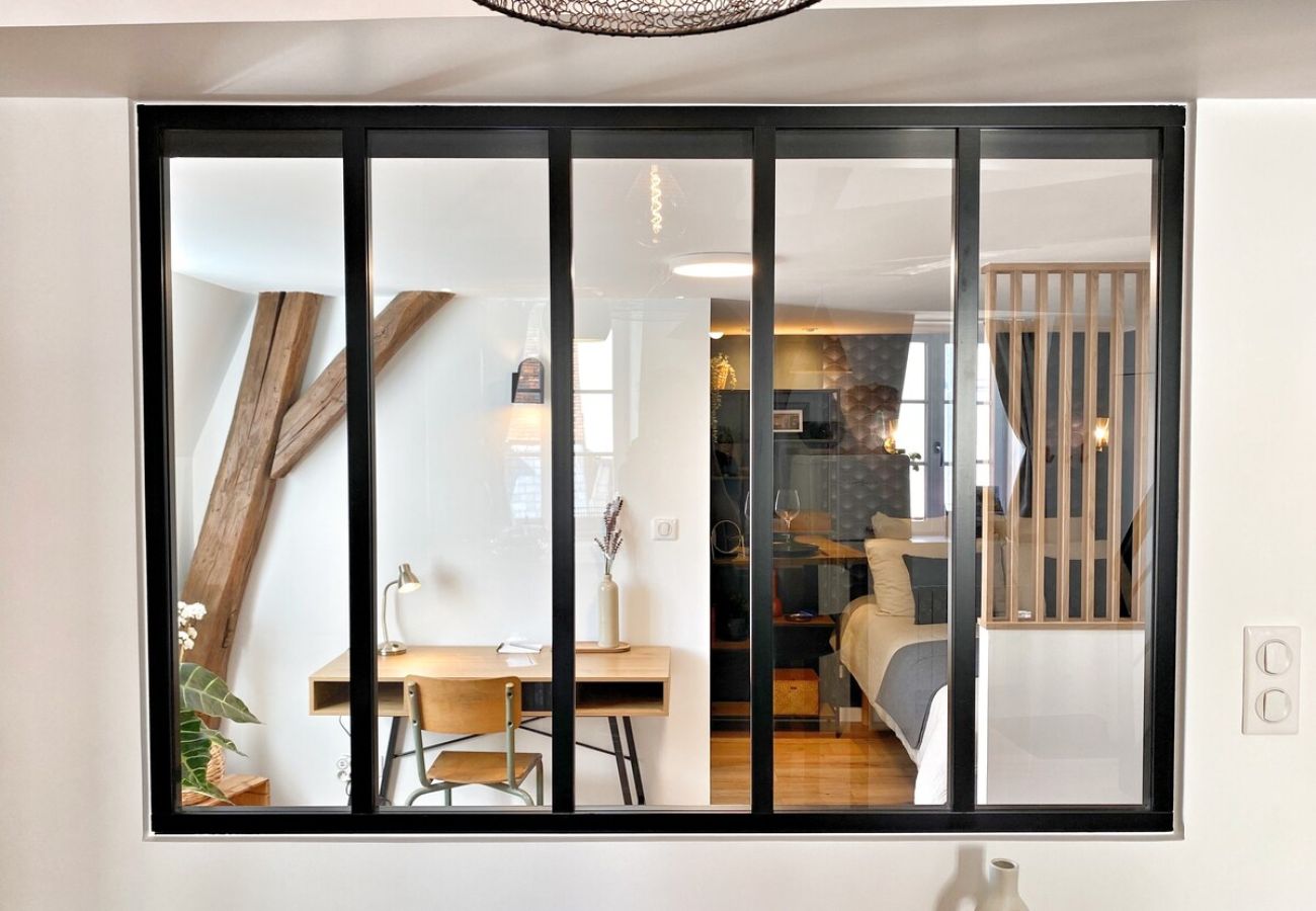 Appartement à Auxerre - Le Repères des Sommeliers - Séjour à Auxerre